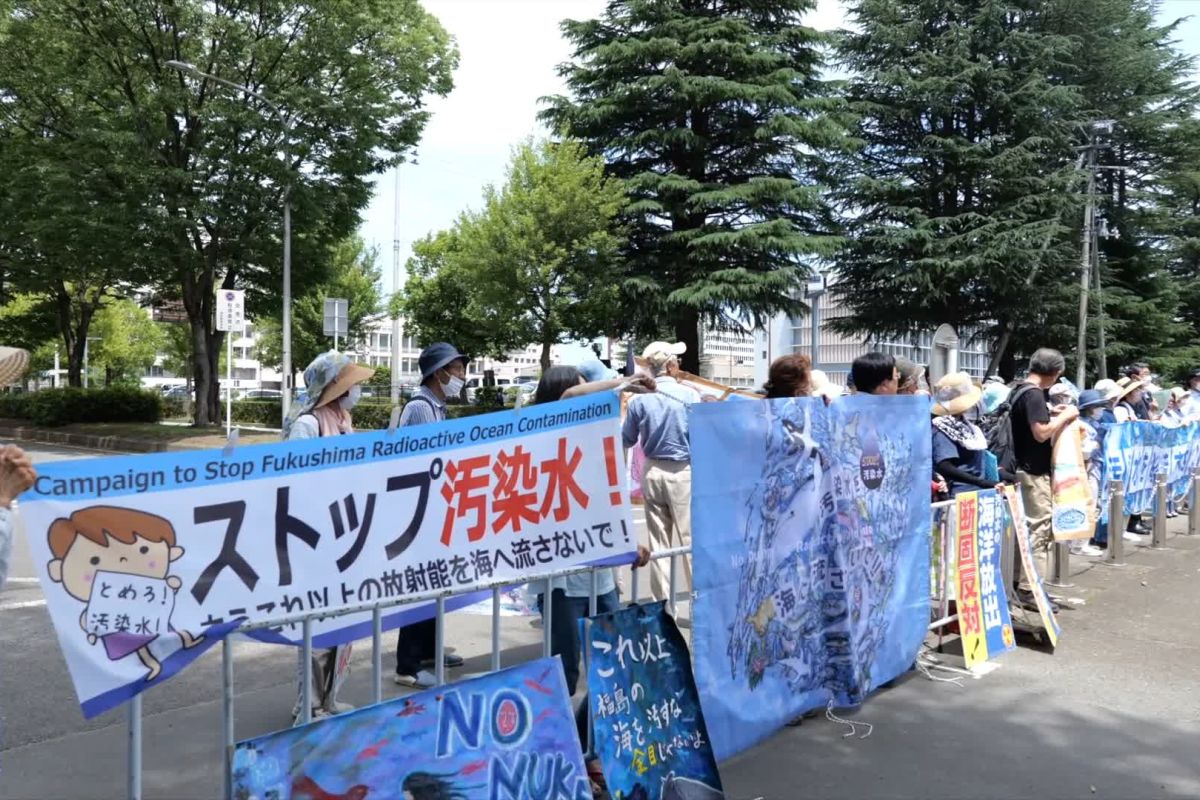 Warga Jepang tolak rencana pembuangan limbah nuklir Fukushima ke laut