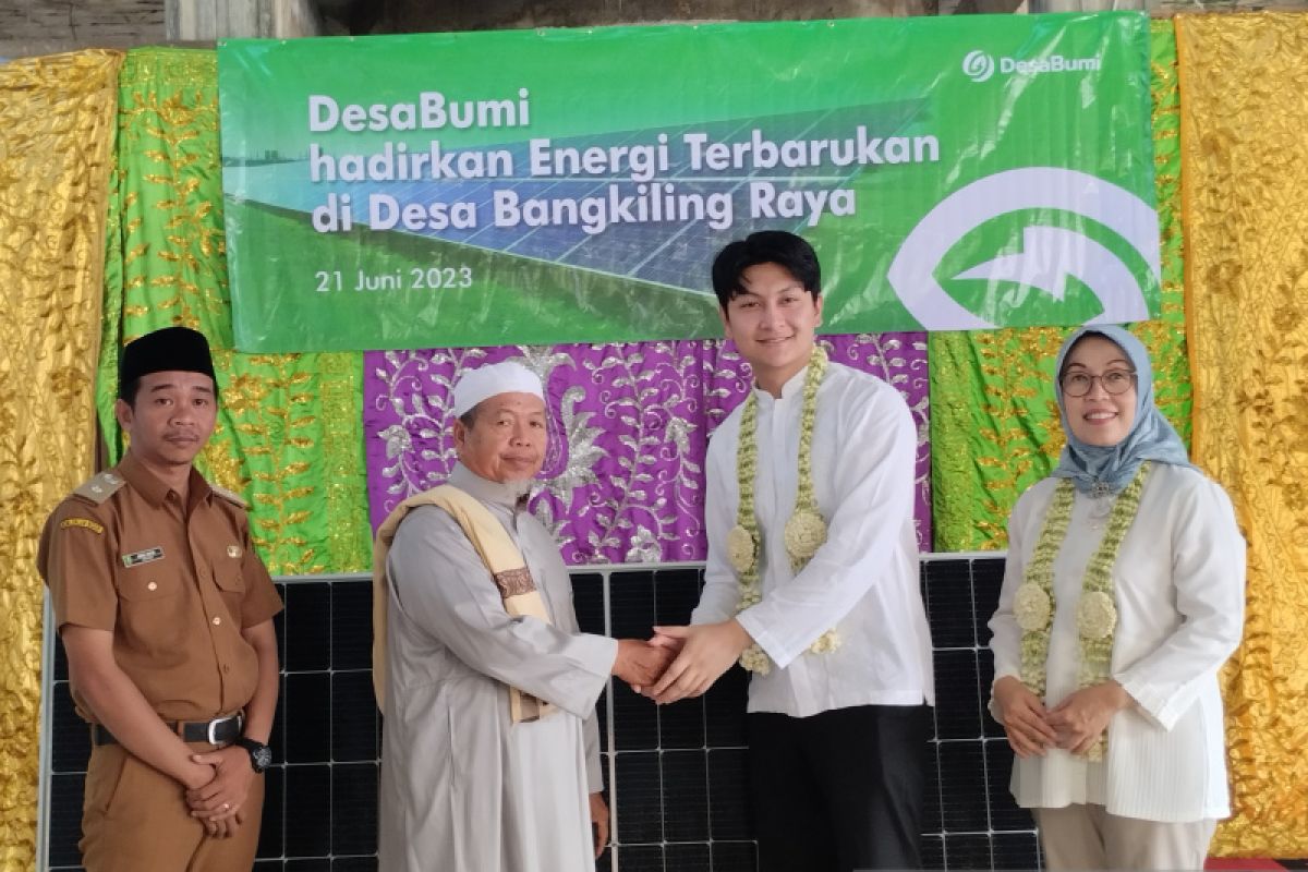 DesaBumi hadirkan energi terbarukan di Desa Bangkiling Raya