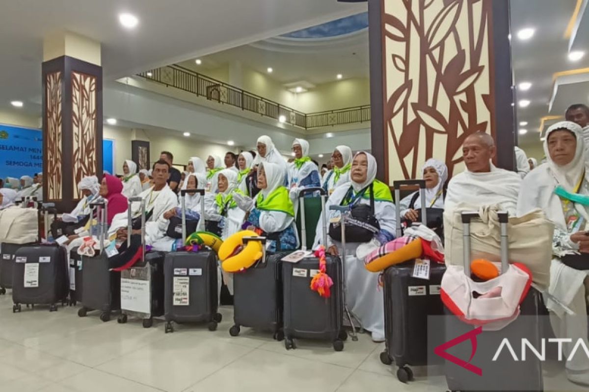 Sembilan calon haji Embarkasi Makassar batal menunaikan ibadah haji