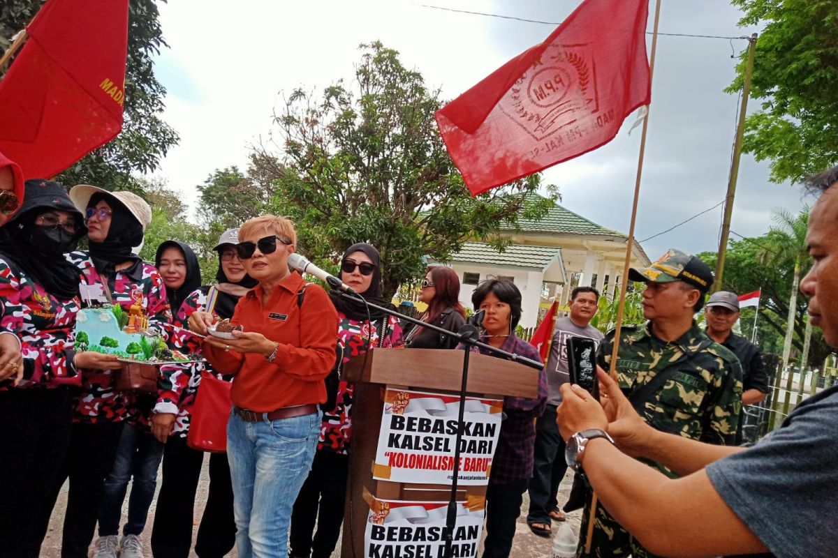 PD PPM Kalsel desak Presiden Jokowi perbaiki jalan negara kilometer 171
