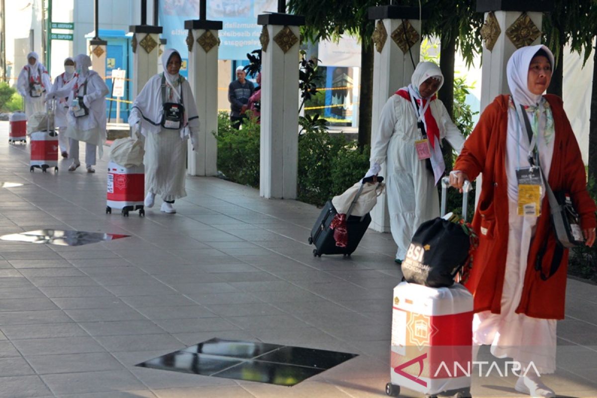 Embarkasi Solo terbangkan 34.320 calon haji ke Tanah Suci