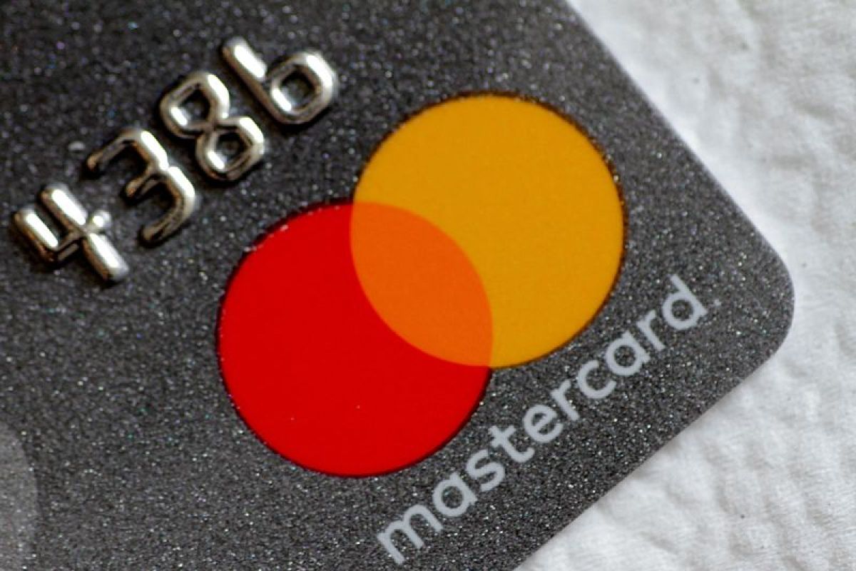 Mastercard luncurkan rencana global untuk mendaur ulang kartu kredit