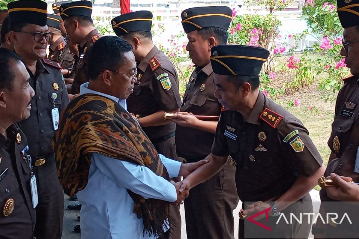 Wakil Jaksa Agung  minta jajaran kejaksaan di NTT tingkatkan pelayanan