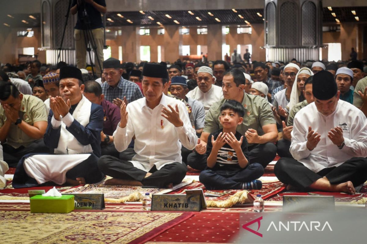 Presiden Jokowi Shalat Idul Adha bersama masyarakat di Yogyakarta