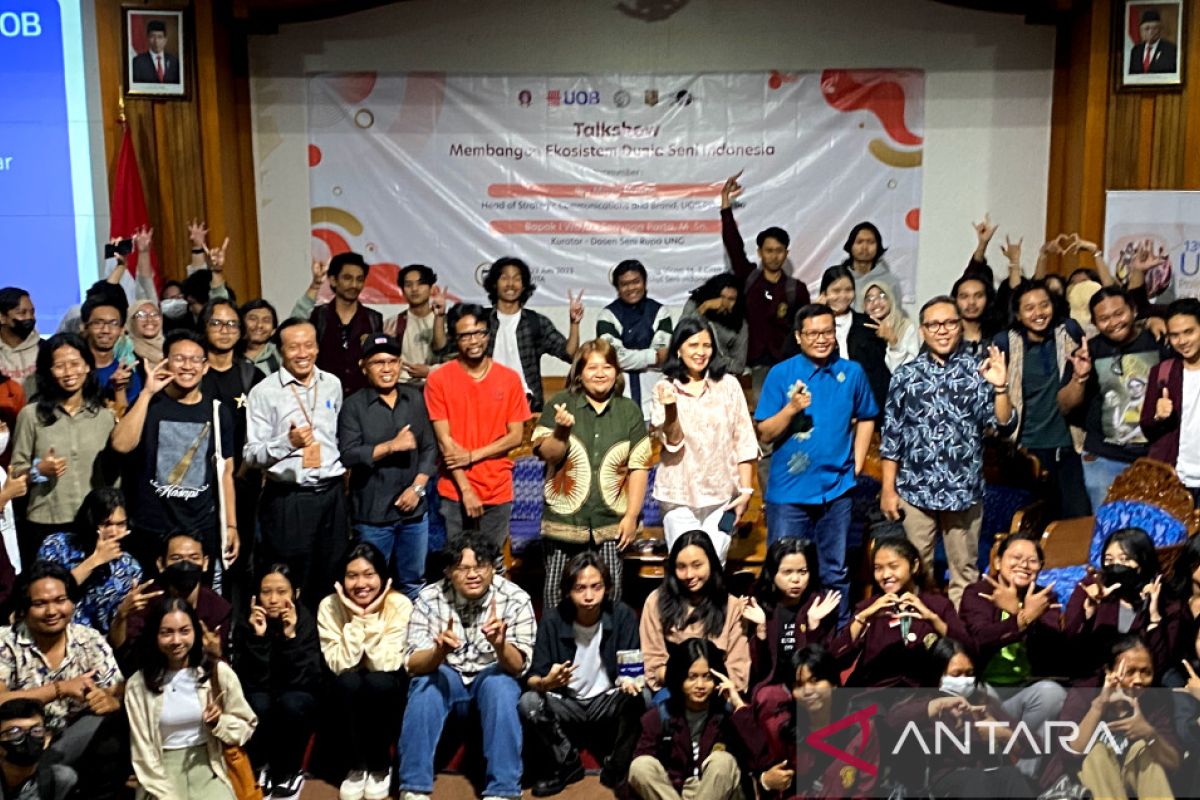 Mahasiswa ISI Denpasar ikuti diskusi pembangunan ekosistem seni