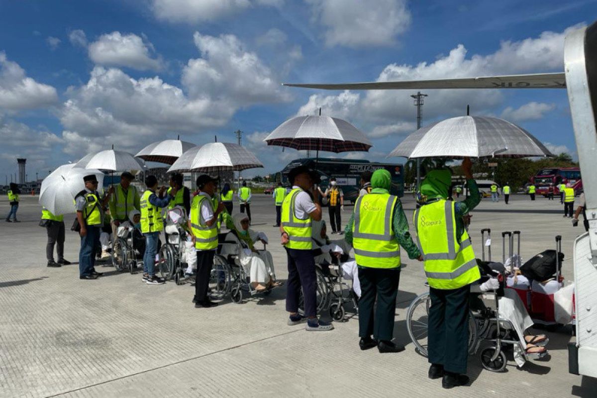 Penumpang di Bandara Lombok meningkat