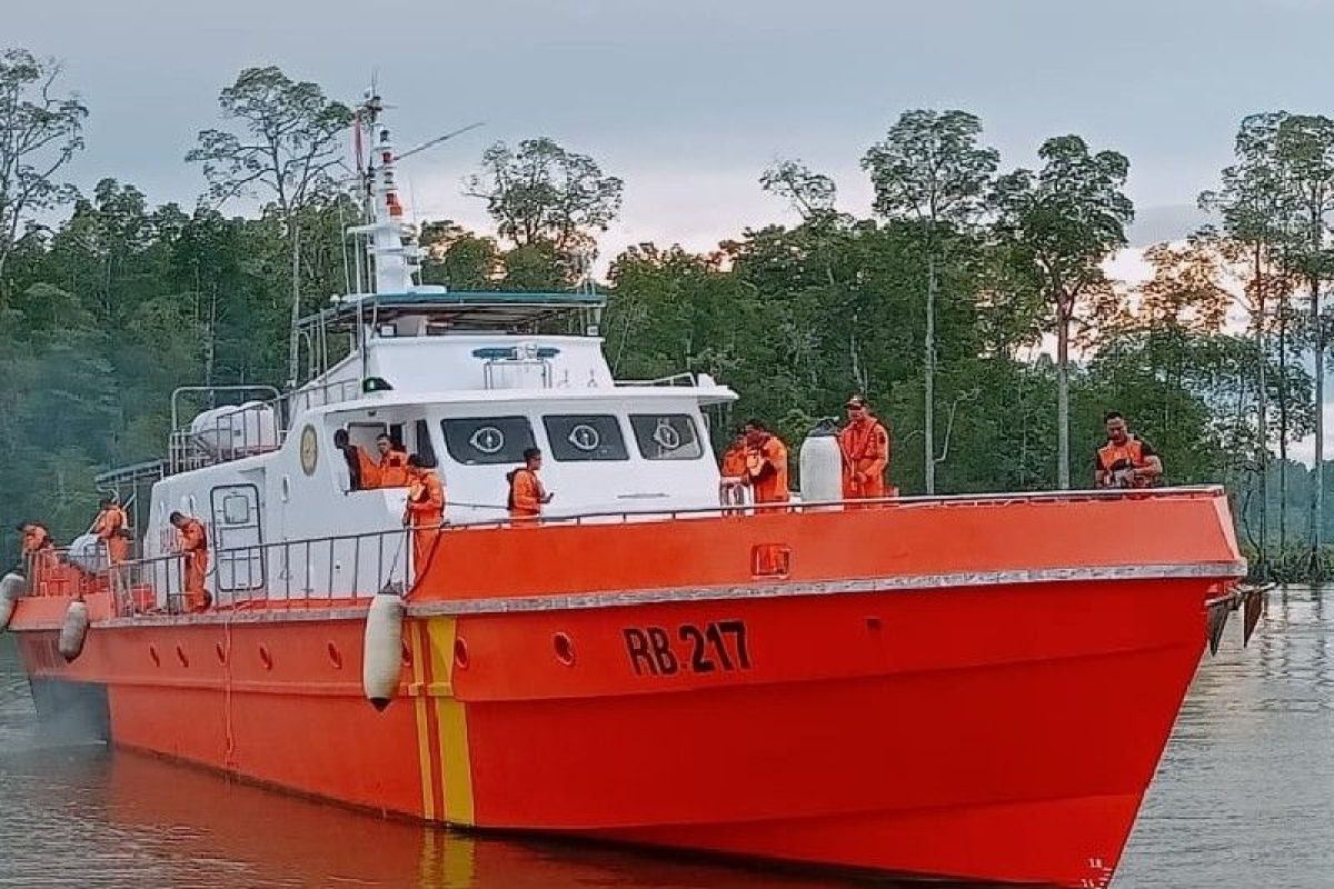 KM Farida Indah dilaporkan hilang kontak menuju Asmat, SAR lanjutkan pencarian