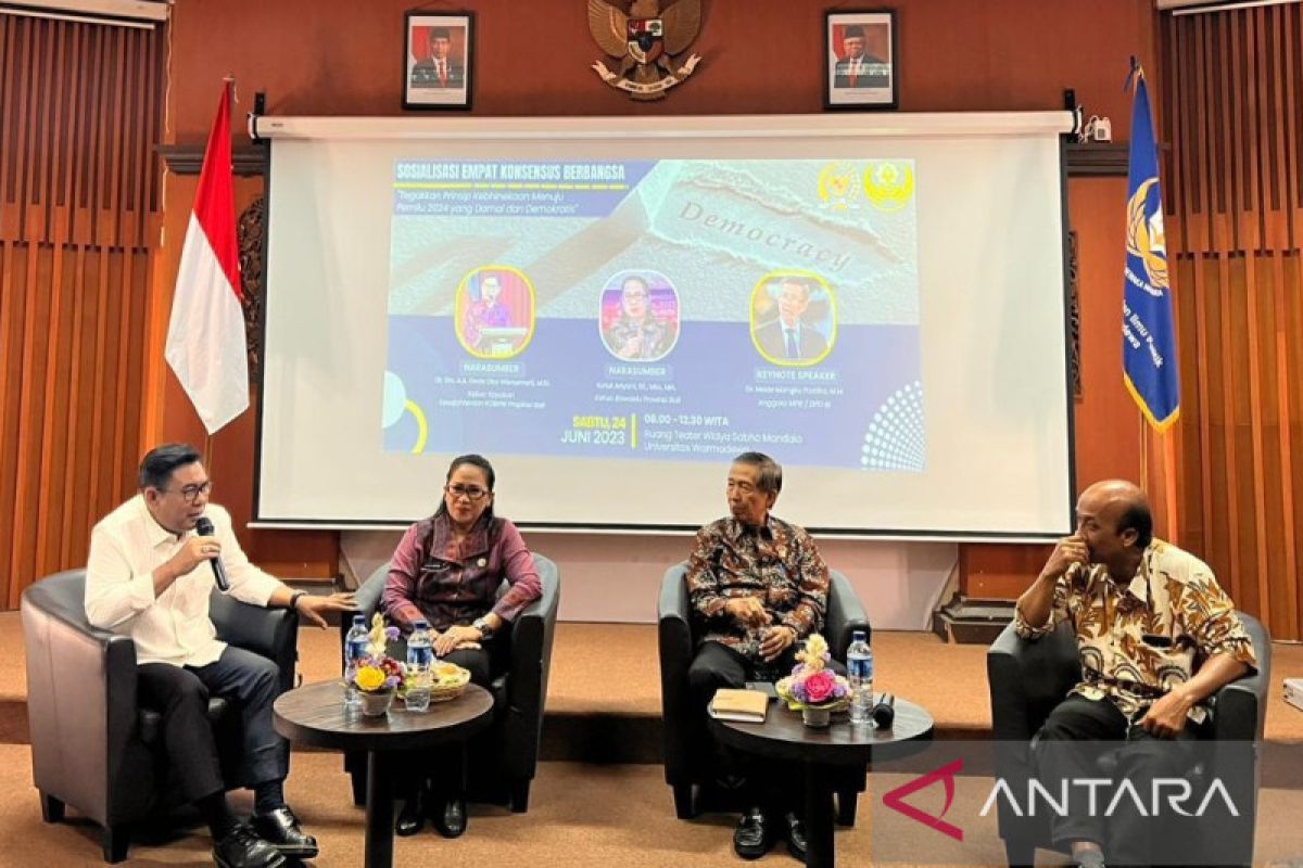 Anggota MPR motivasi mahasiswa Bali berani bersuara pada Pemilu 2024