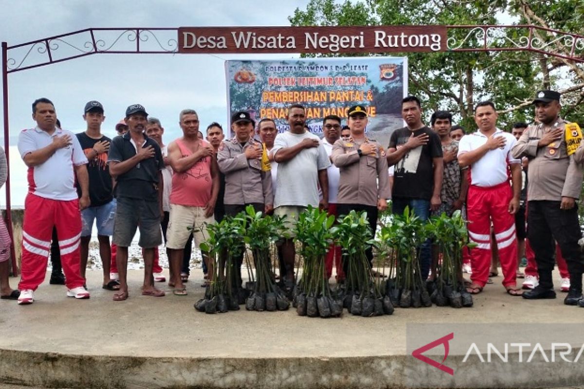 Kapolsek :  mari jaga keberadaan  hutan mangrove