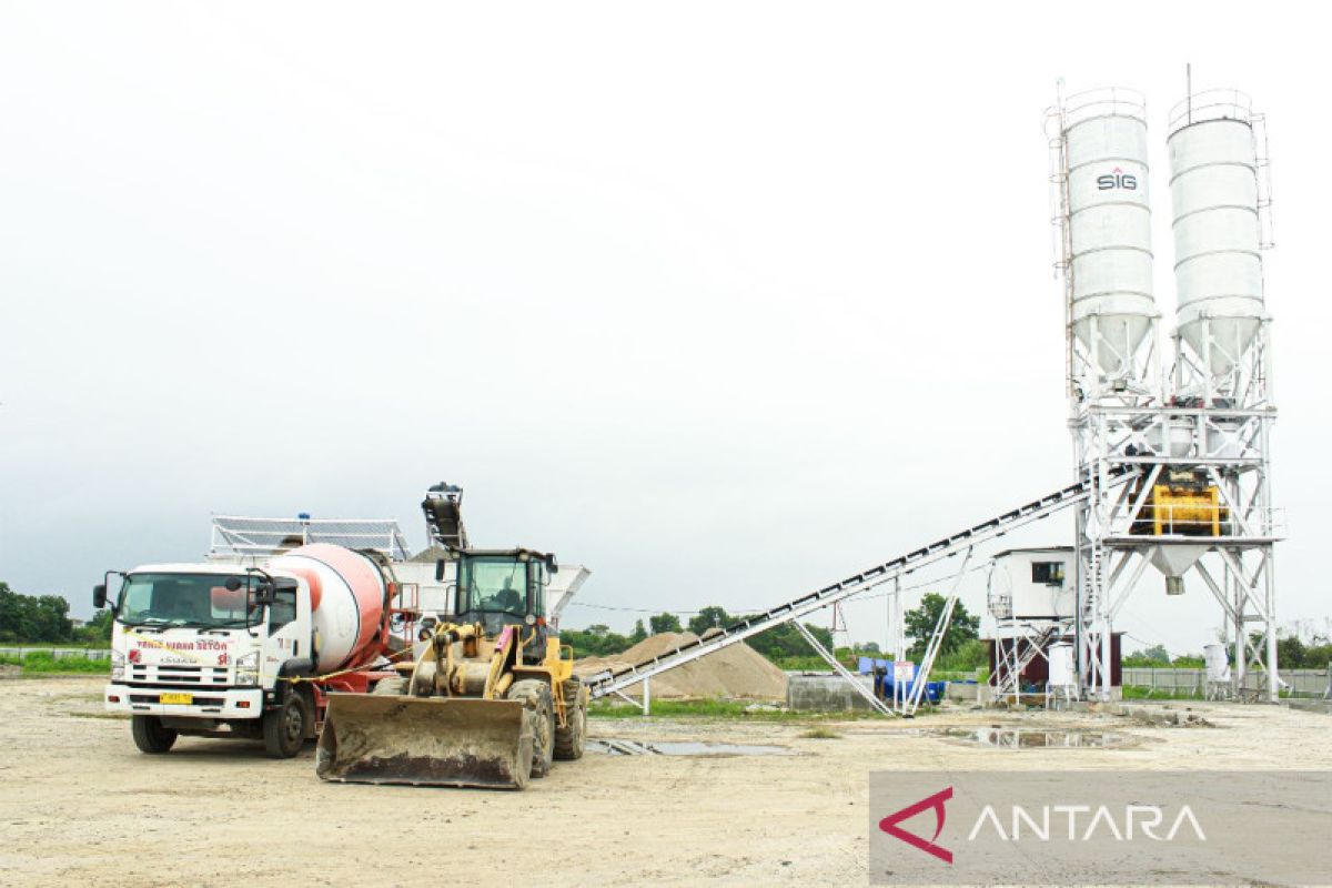 VUB resmikan Ready-Mixed Batching Plant di Palembang