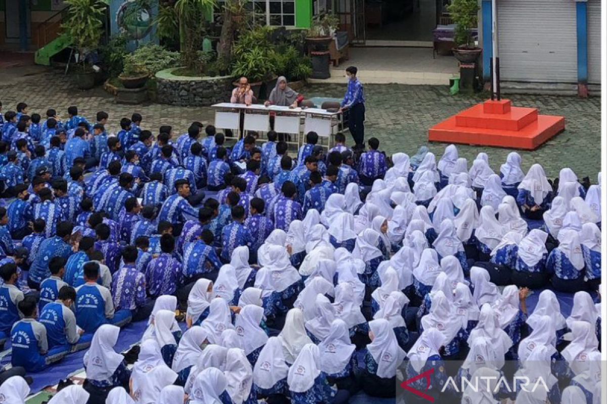 SMPN 3 Banjarmasin lakukan cara ini agar siswa kuasai bahasa Inggris