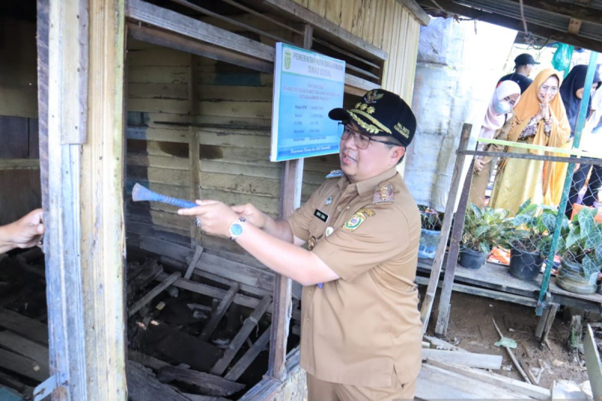 Pemkot Banjarmasin luncurkan perbaikan rumah warga miskin 2023