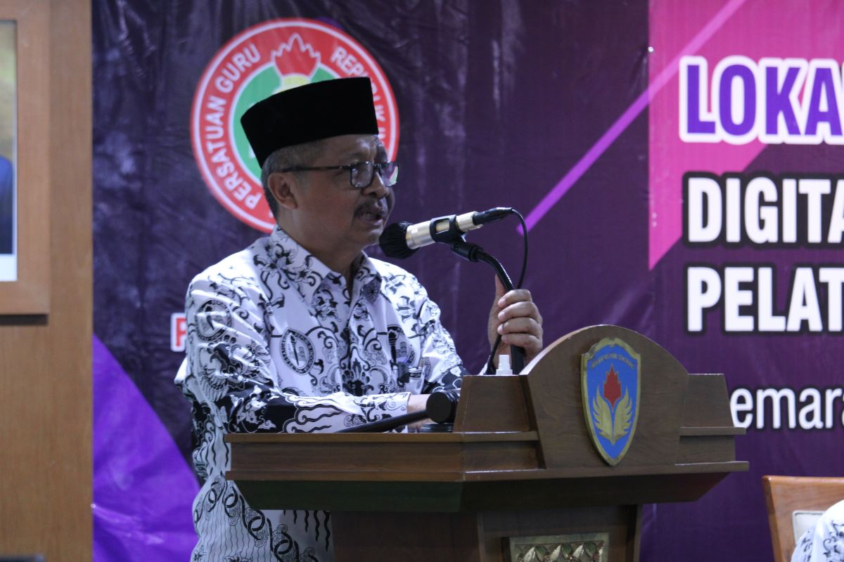 PGRI Jawa Tengah dampingi guru  honorer