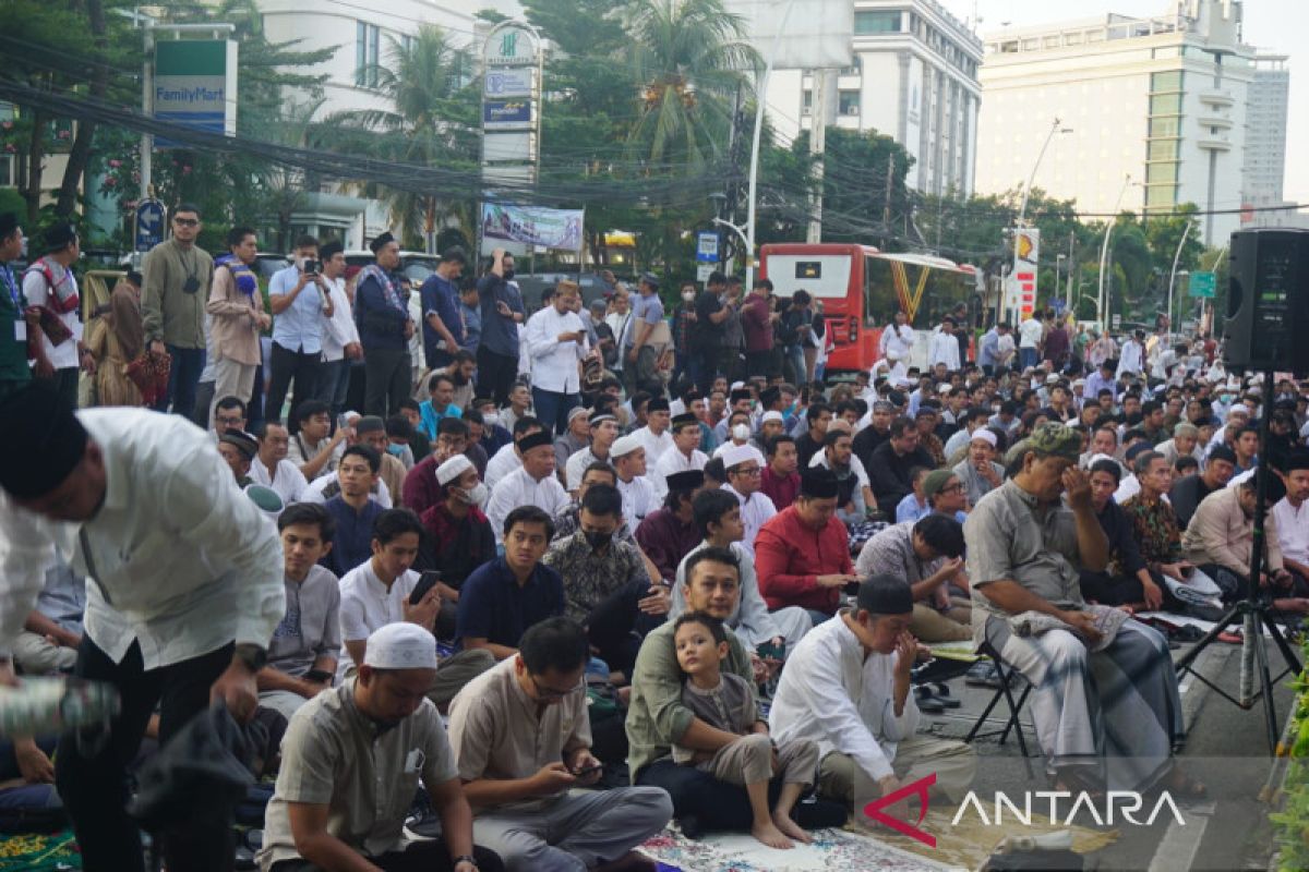 Menko PMK shalat Idul Adha di Gedung Pimpinan Pusat Muhammadiyah