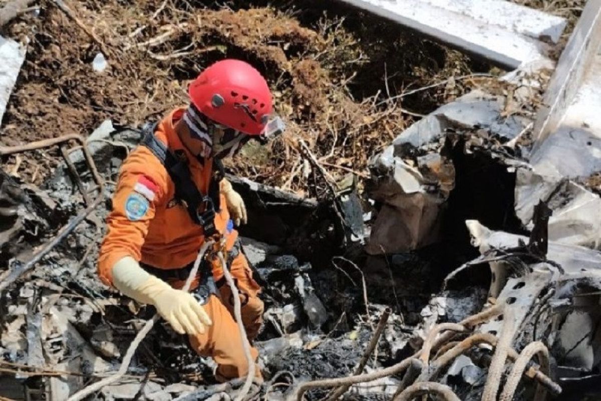 Tim SAR Gabungan tidak temukan kotak hitam pesawat PK-SMW yang mengalami kecelakaan