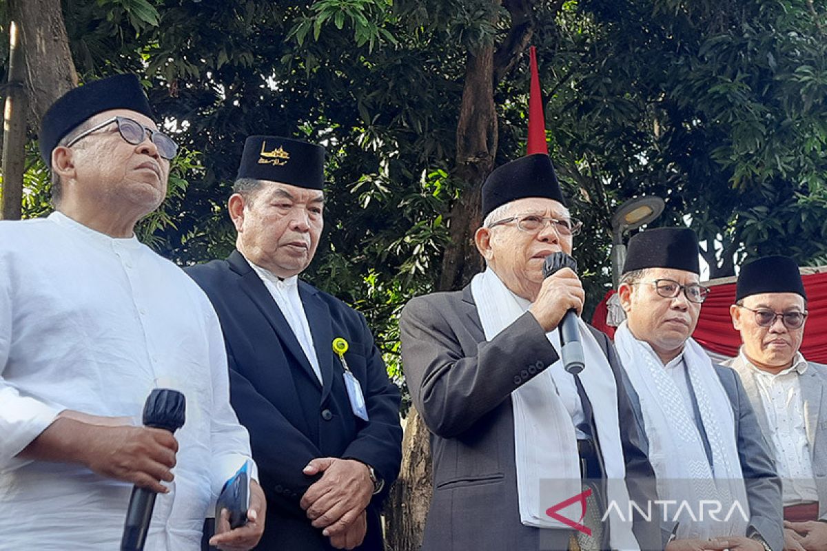 Ma'ruf Amin: Masyarakat yang mampu jangan sampai tidak berkurban