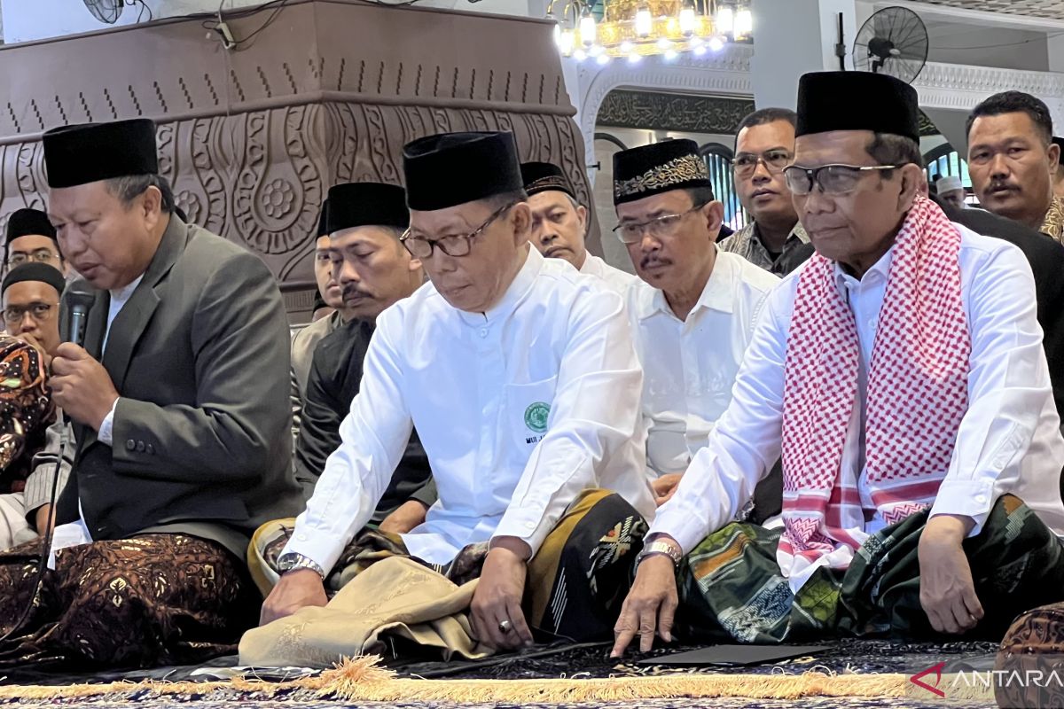 Khotbah Mahfud MD di Semarang :  Utamakan persaudaraan di tahun politik