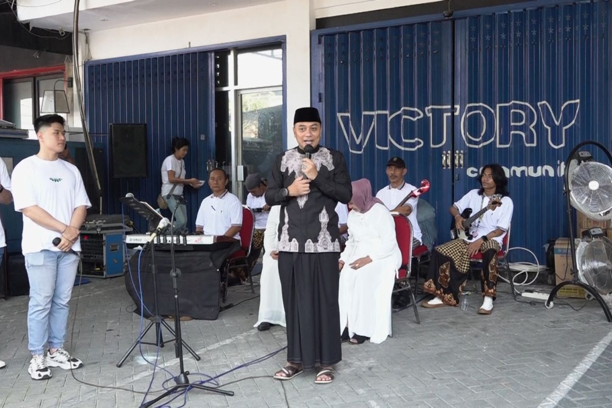 Gereja Vicroty ikut memeriahkan Idul Adha di Surabaya