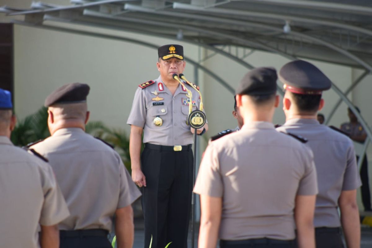 Tiga personel Polda Maluku batal naik pangkat karena langgar kode etik