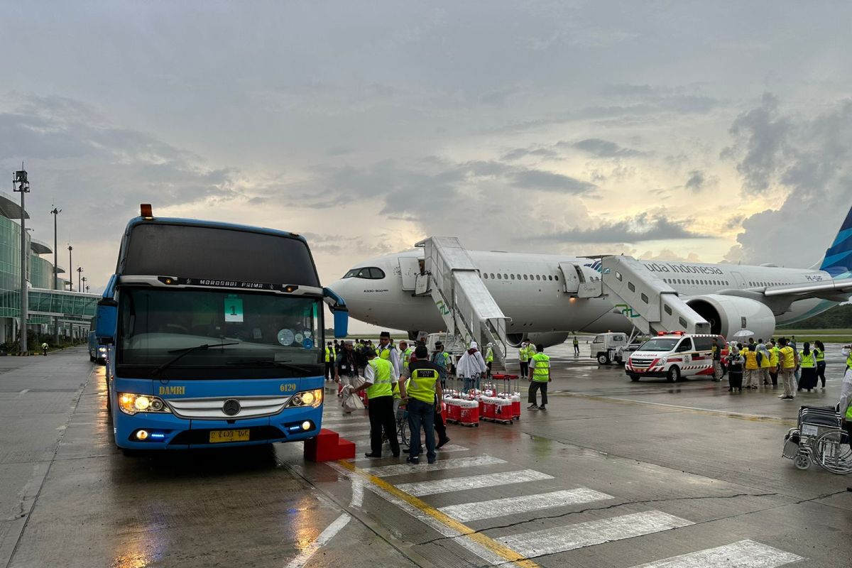 DAMRI layani proses keberangkatan 163 ribu jamaah haji