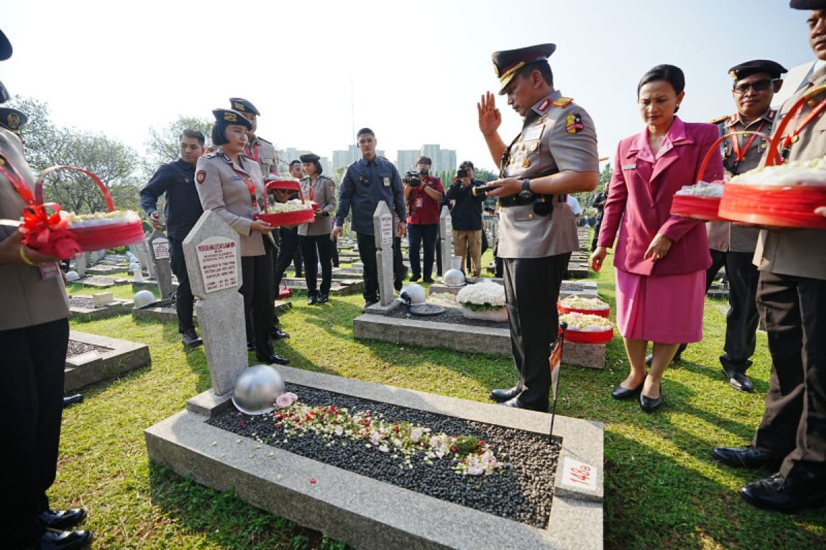 Kapolri sebut nilai perjuangan pahlawan jadi motivasi Polri