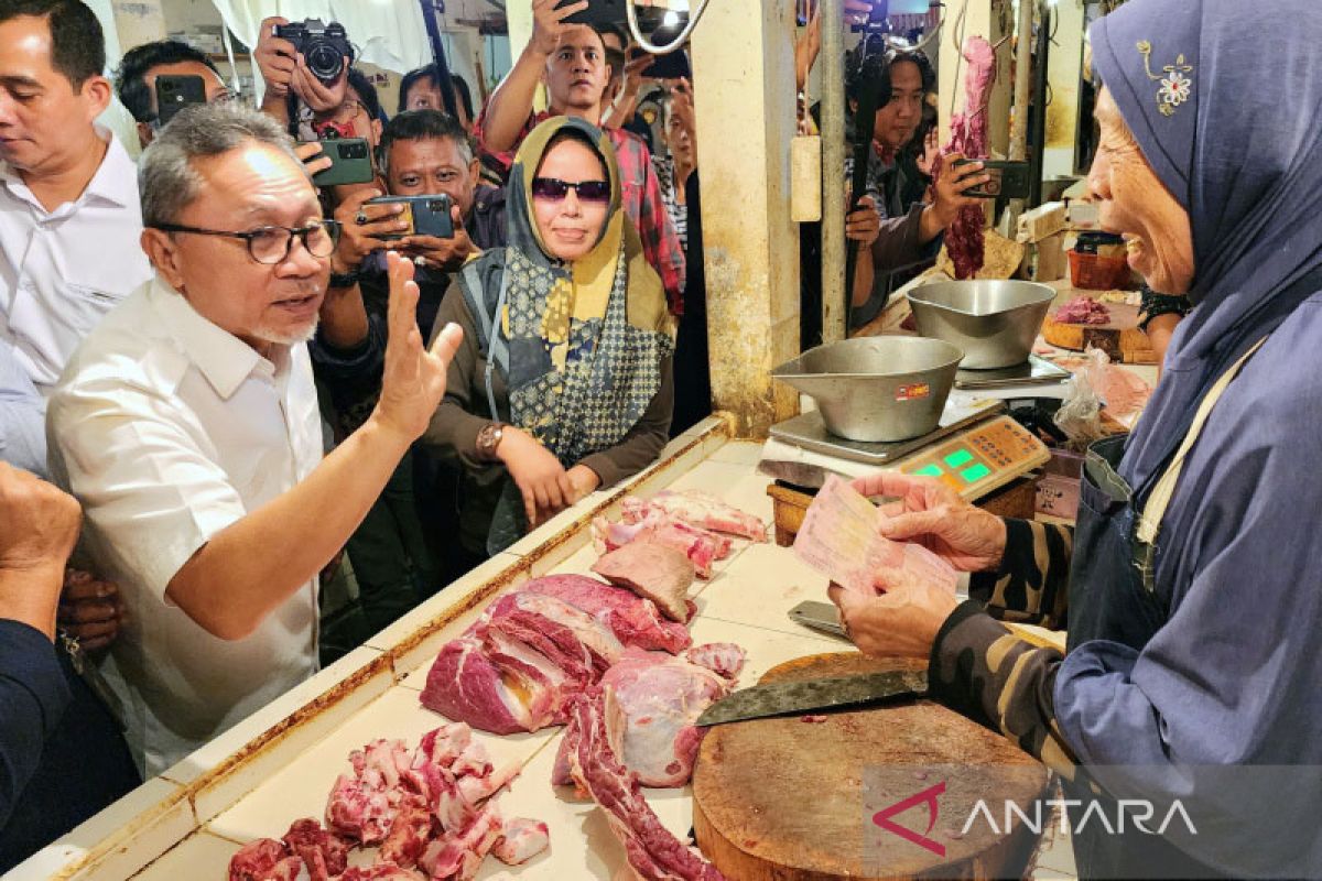 Mendag Zulkifli Hasan kunjungi Pasar Bandarjo di Kabupaten Semarang