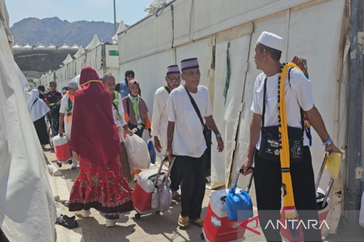 Jamaah haji mulai tinggalkan tenda Mina kembali ke hotel