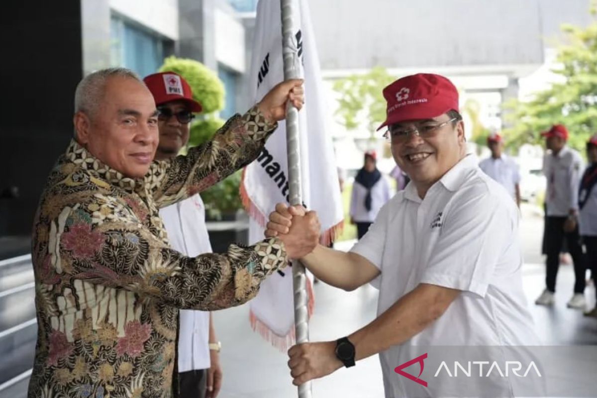 Gubernur Kaltim berpesan raih prestasi pada  Jumbara PMR di Lampung