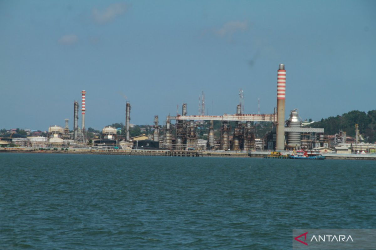 Otoritas pelabuhan peringatkan kawasan pipa Pertamina zona terlarang