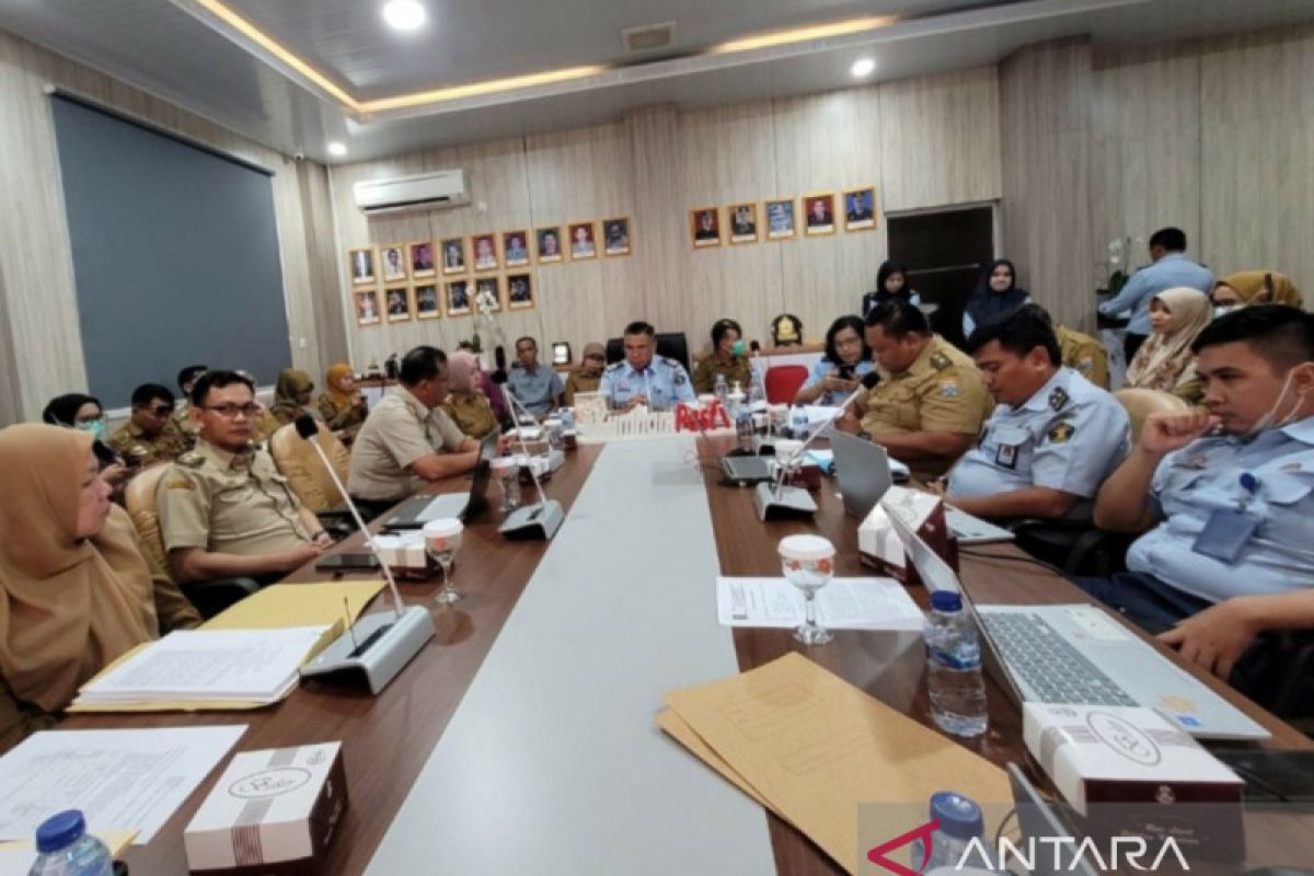 Kemenkumham Sumatera Selatan harmonisasi delapan ranperda dan ranperkada