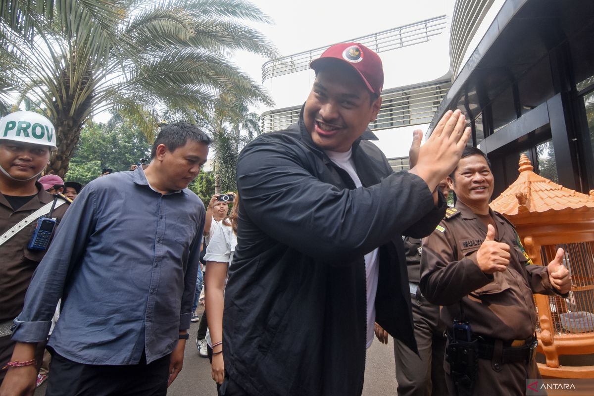 Expect Minister Ariotedjo to submit assets report soon: KPK