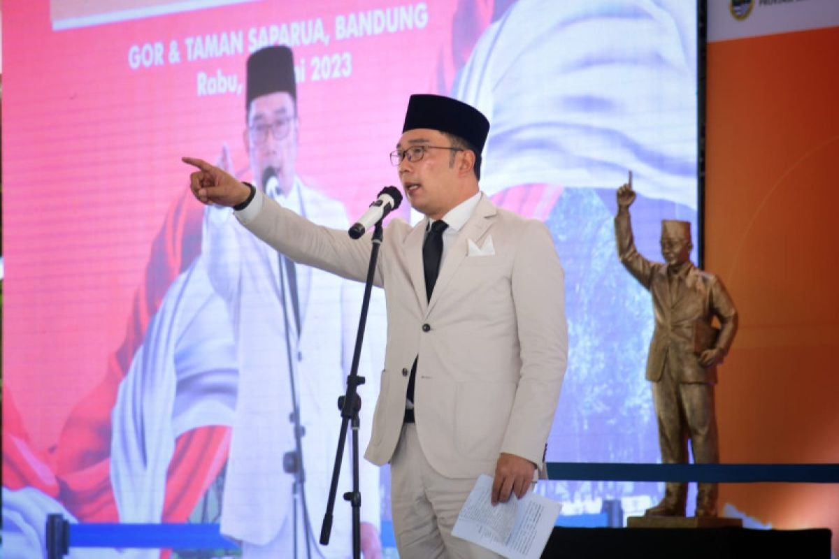 Ridwan Kamil tegaskan penyelesaian kasus Al-Zaytun tak boleh korbankan santri