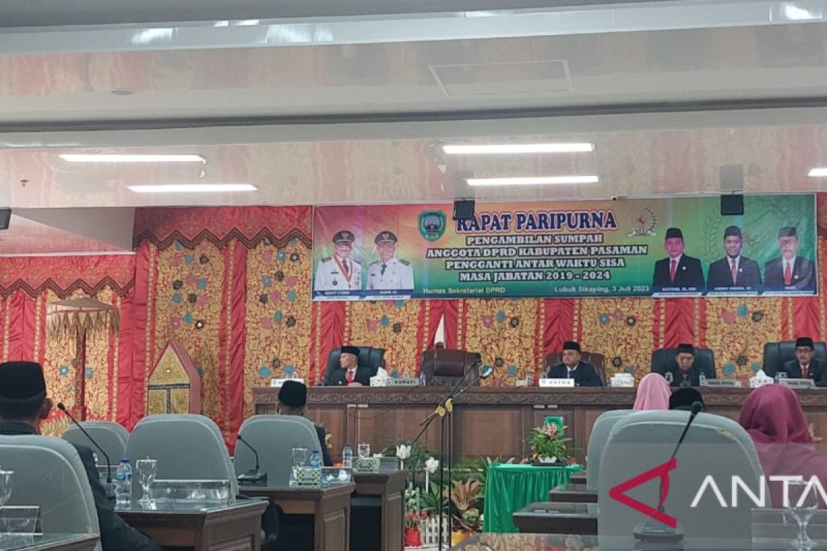 PAW DPRD Pasaman resmi dilantik