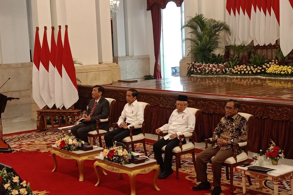 Boost consumption to maintain economic growth: Jokowi to officials