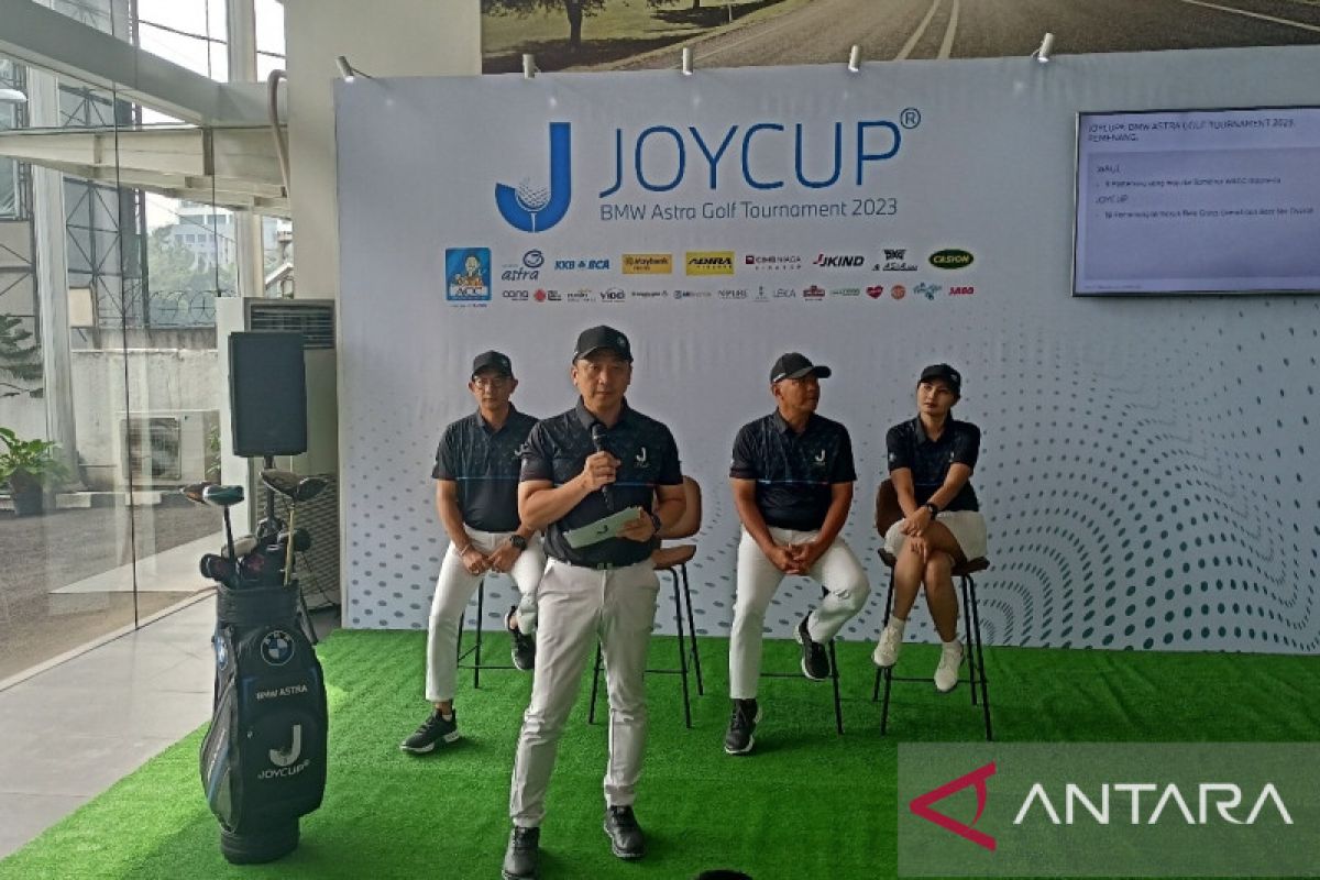 BMW kembali gelar turnamen golf Joycup rebutkan mobil listrik iX