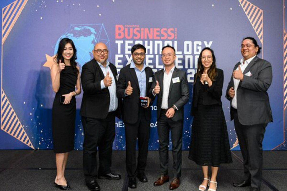 Acentrik Raih "Singapore Business Review Technology Excellence Award 2023" atas Produk Blockchain Terbaik