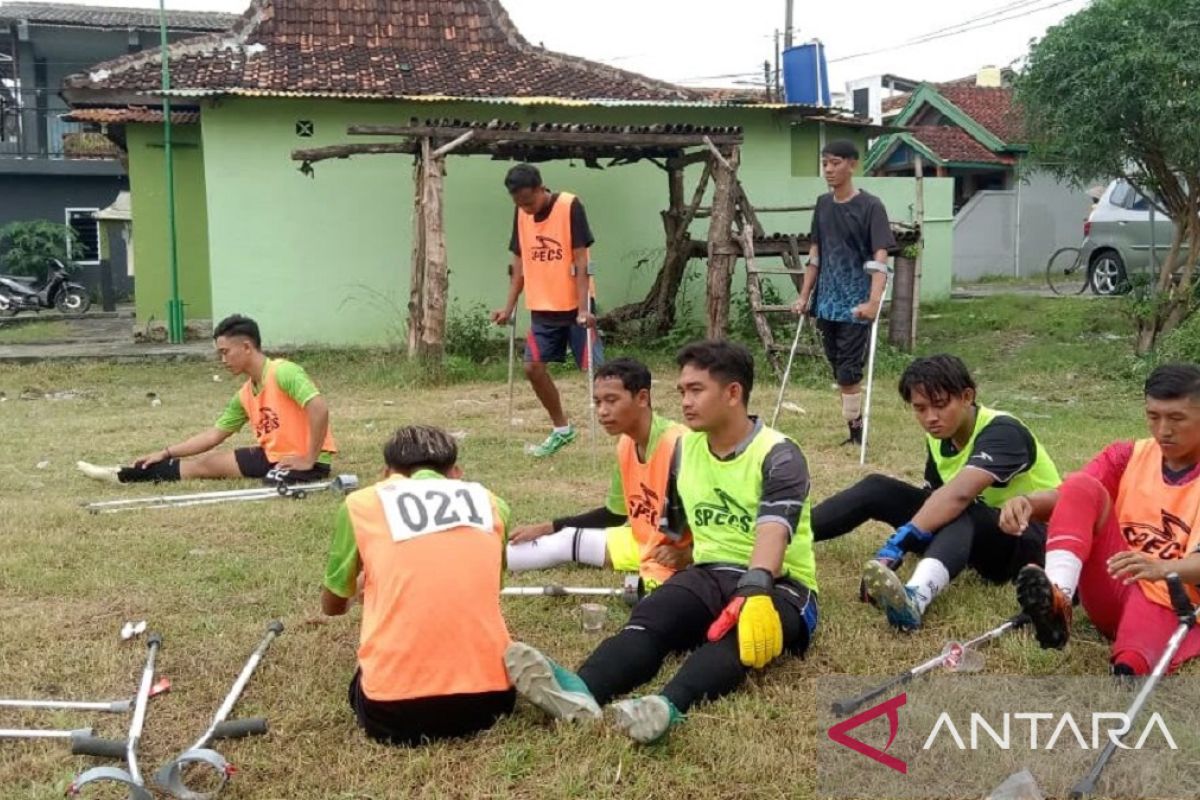 Empat pesepak bola amputasi Madura terpilih ikuti seleksi timnas