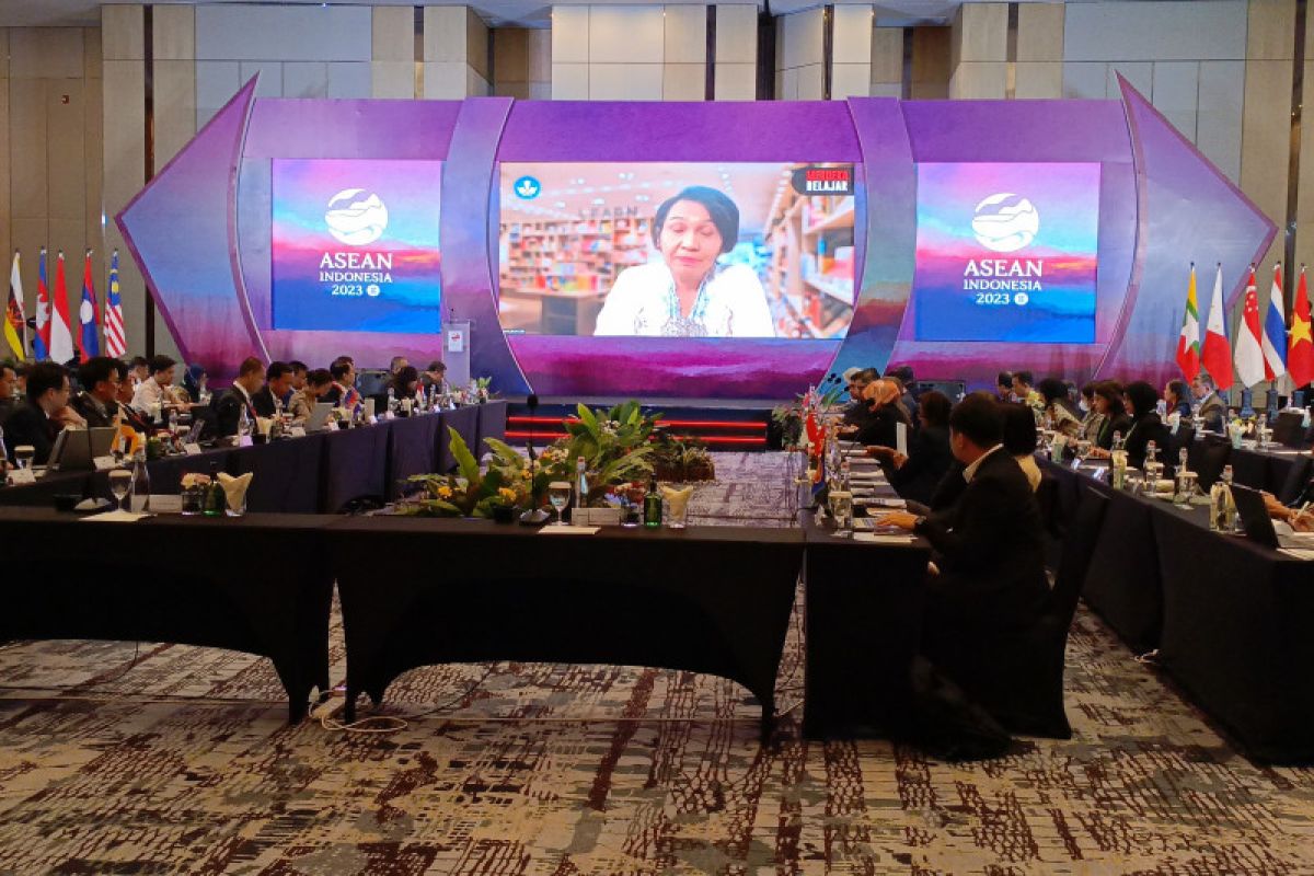 Ministry conducts ASEAN vocational education conference in Batam