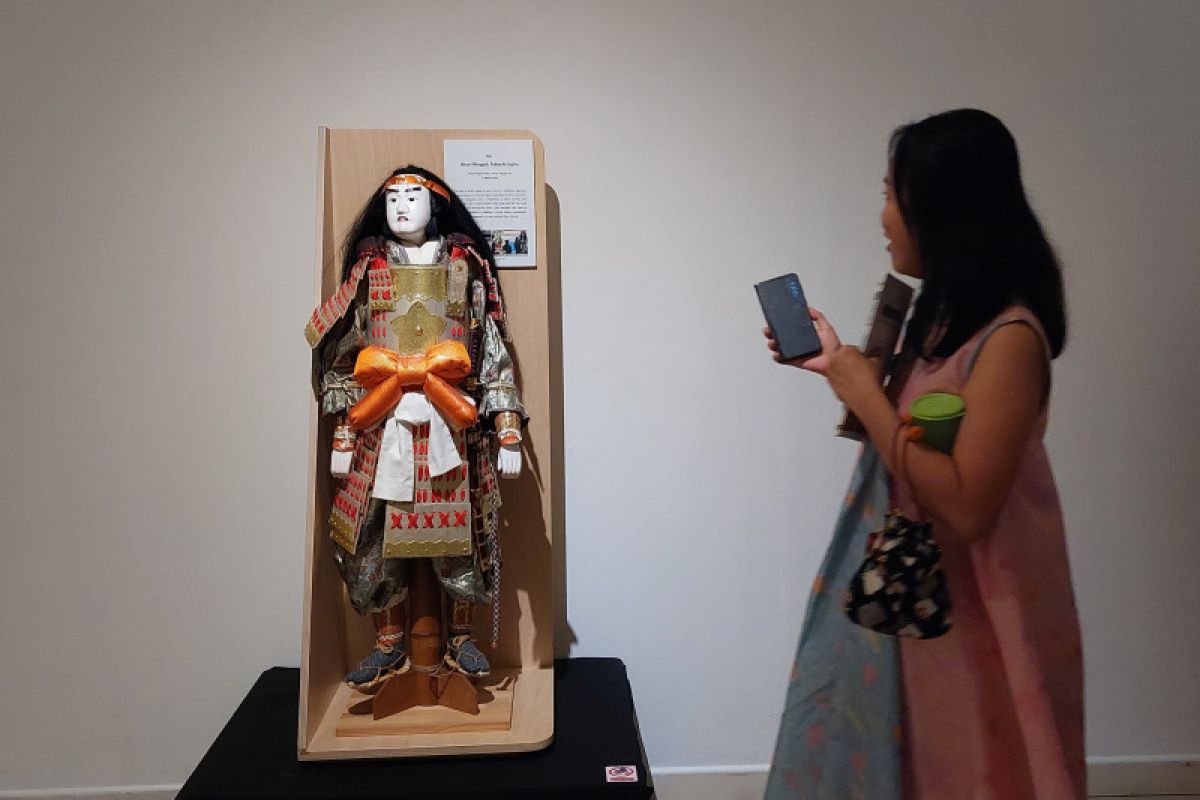 Inilah lima karya pilihan dalam pameran boneka Jepang di Jakarta