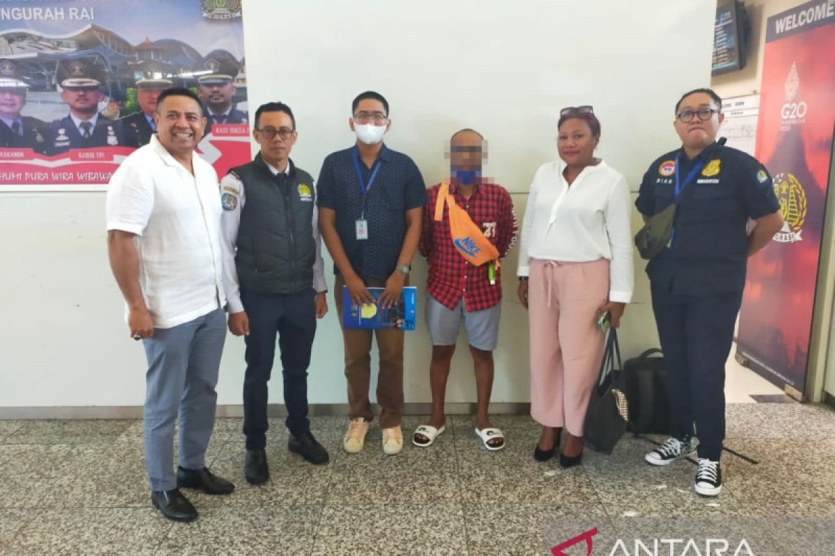 Imigrasi di Bali deportasi WNA asal Nepal dan Timor Leste