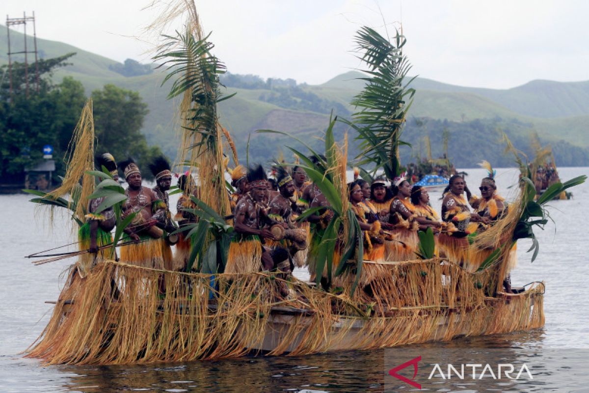 Menparekraf: Festival Danau Sentani angkat potensi wisata Jayapura