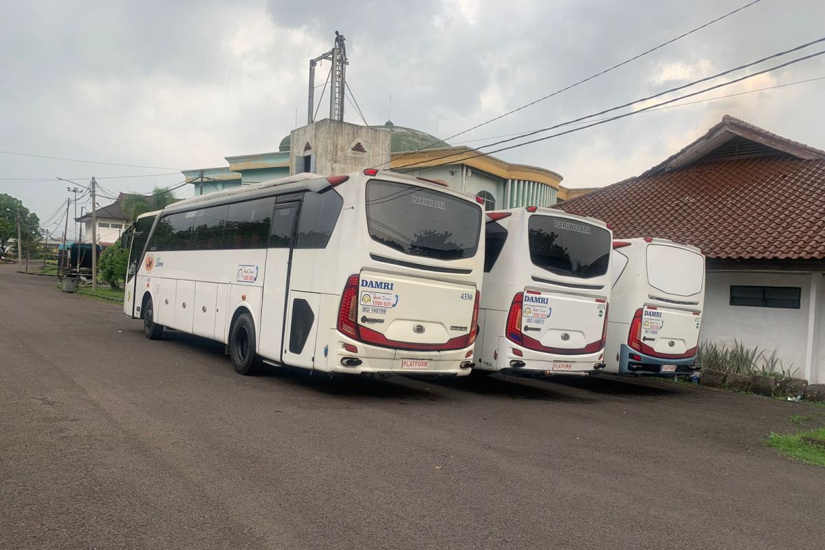 Damri siapkan sembilan unit bus jemput jamaah haji debarkasi Palembang