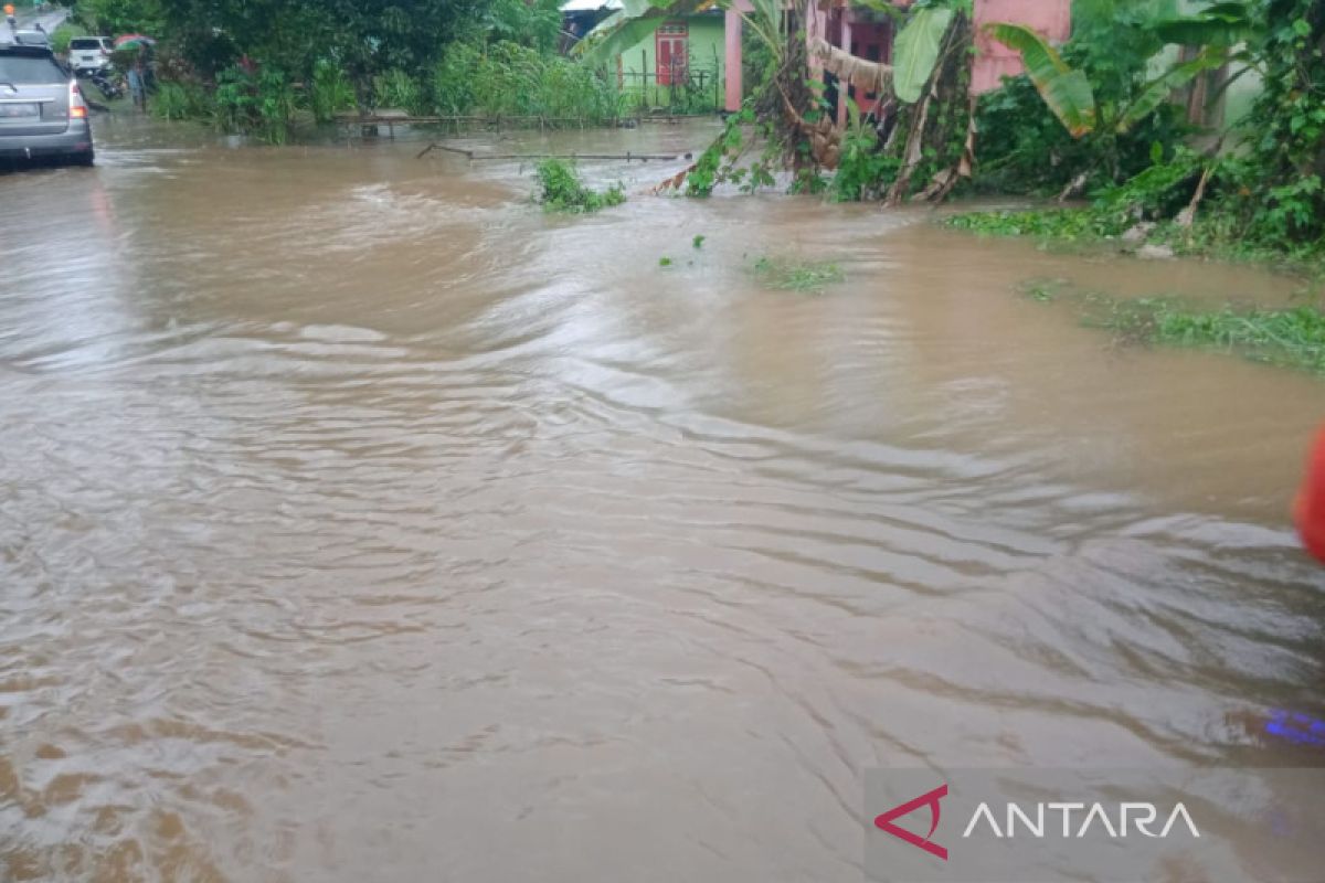 Wawali Bengkulu imbau BPBD siaga bencana seiring cuaca ekstrem