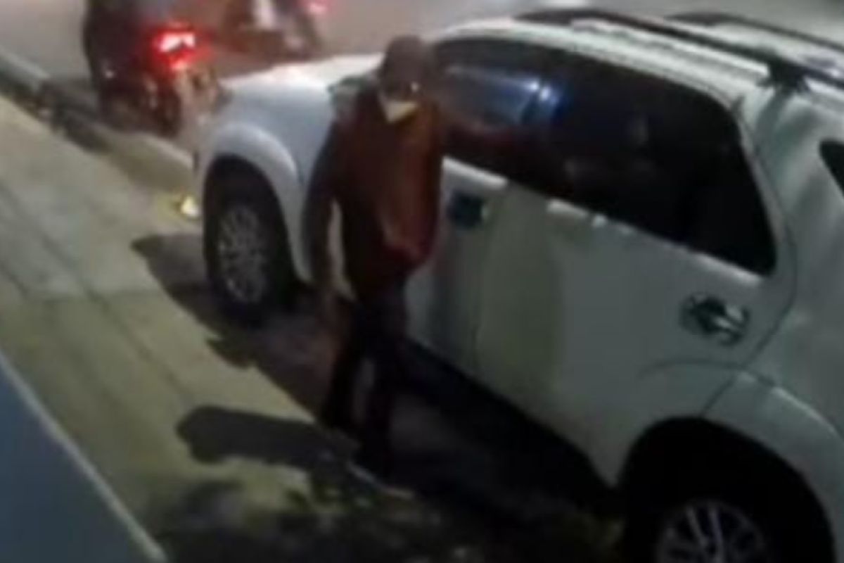 Polisi memburu pelaku pencurian dengan modus pecah kaca mobil