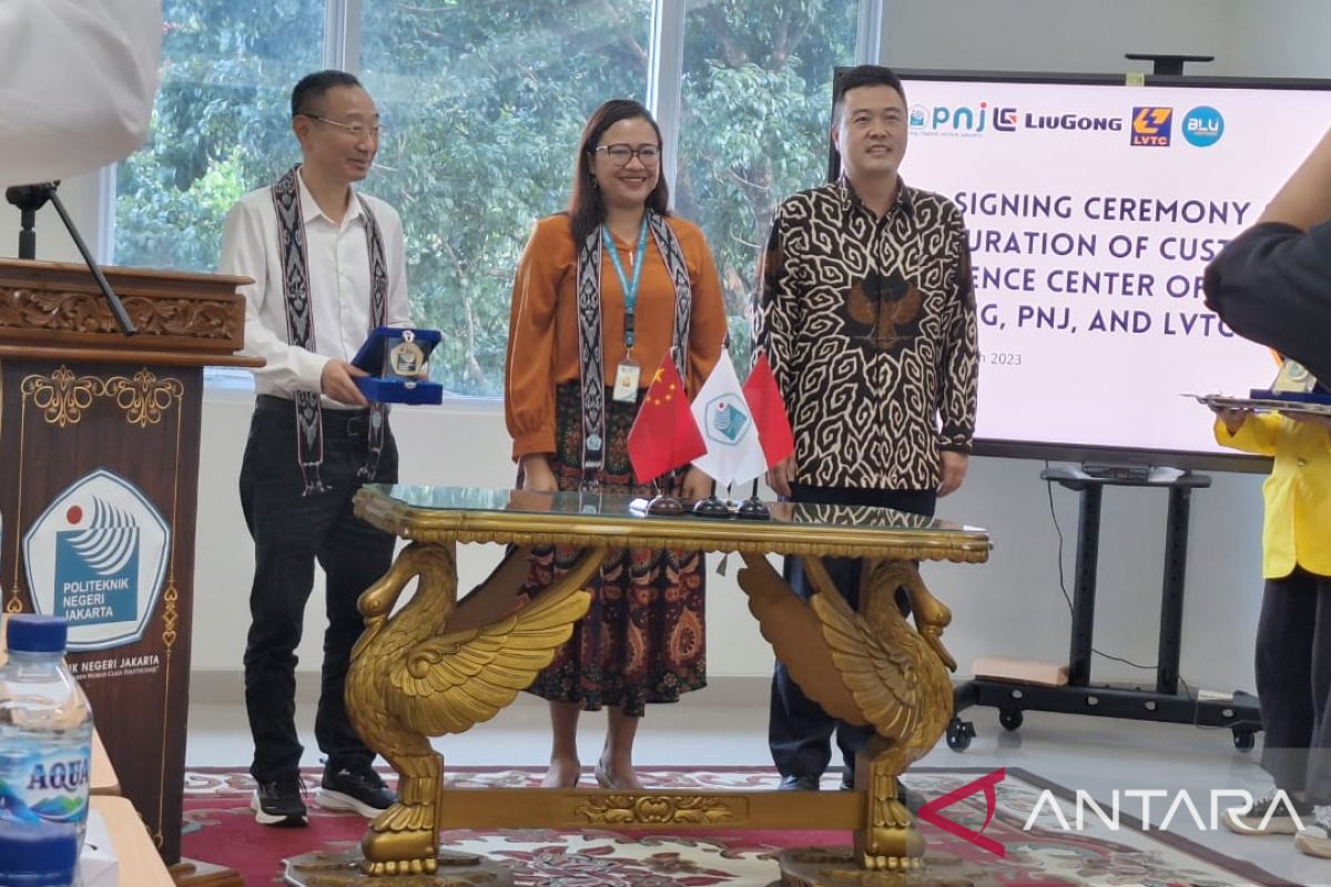 PNJ kerja sama dengan LiuGong dan LVTC China dalam pendirian CEC