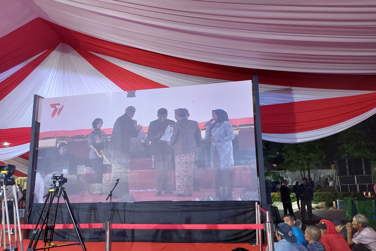 Pagelaran wayang kulit HUT ke-77 Bhayangkara raih rekor MURI
