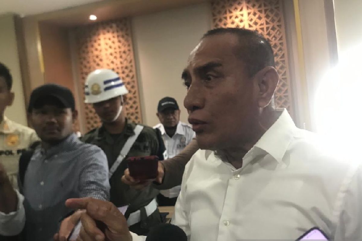 Gubernur Sumut minta masyarakat sukseskan Festival Bunga dan Buah 2023