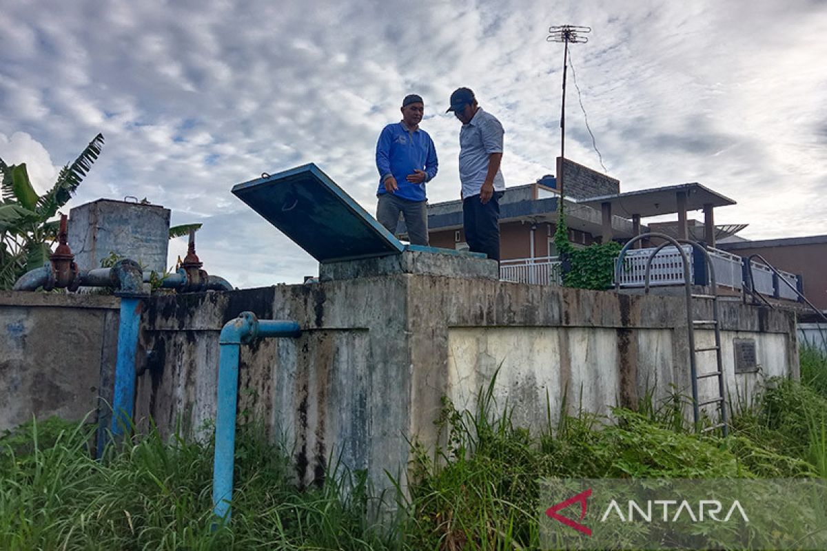 Pendistribusian air PDAM Tirta Antokan Agam terganggu listrik padam