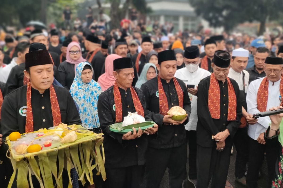 Cipayung residents hold festival to preserve Betawi culture