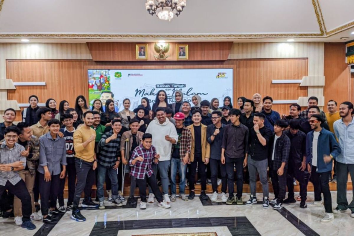 Puluhan influencer dan konten kreator datangi rumah dinas Wali Kota Medan, ada apa?